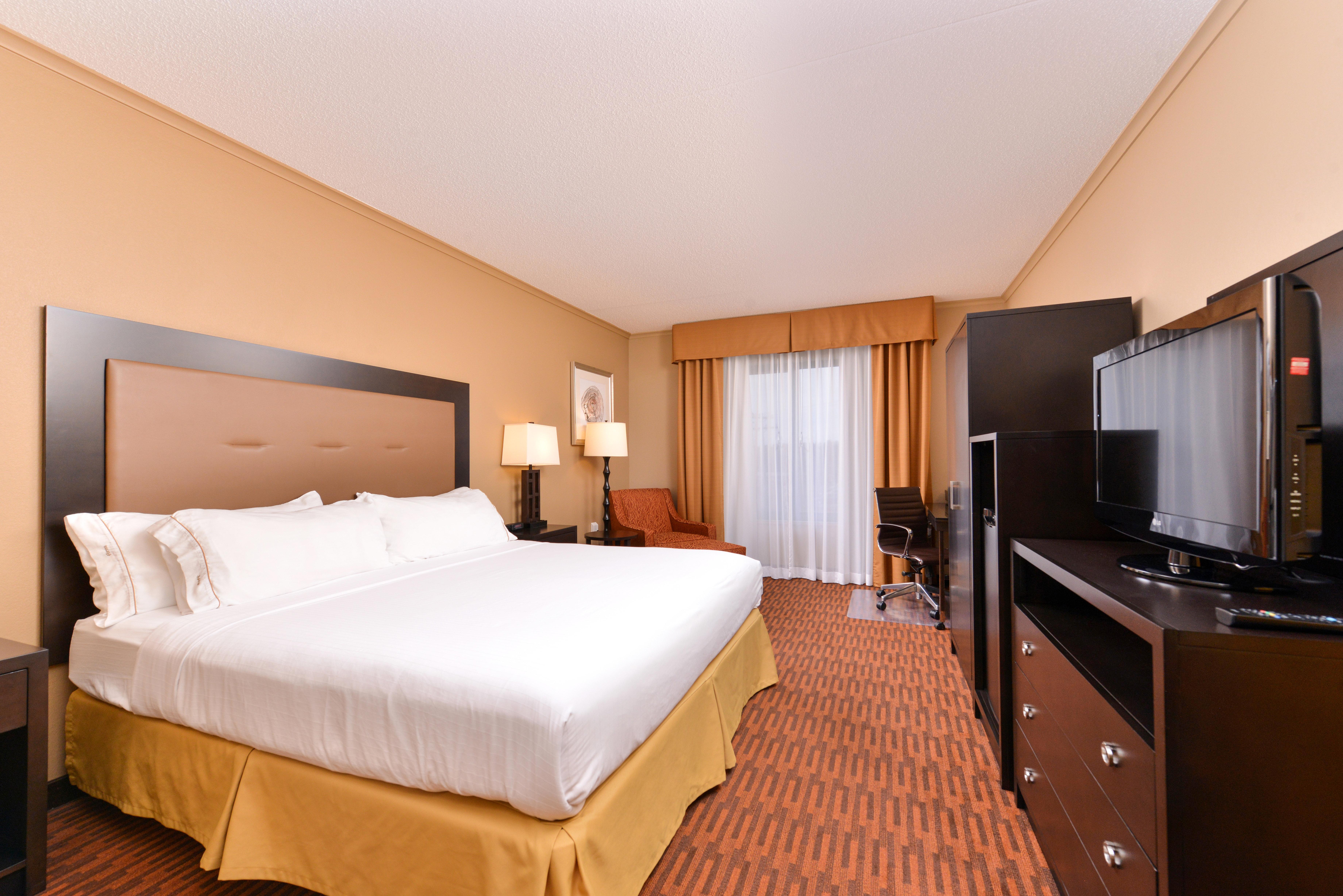 Holiday Inn Express Breezewood By Ihg Exterior photo